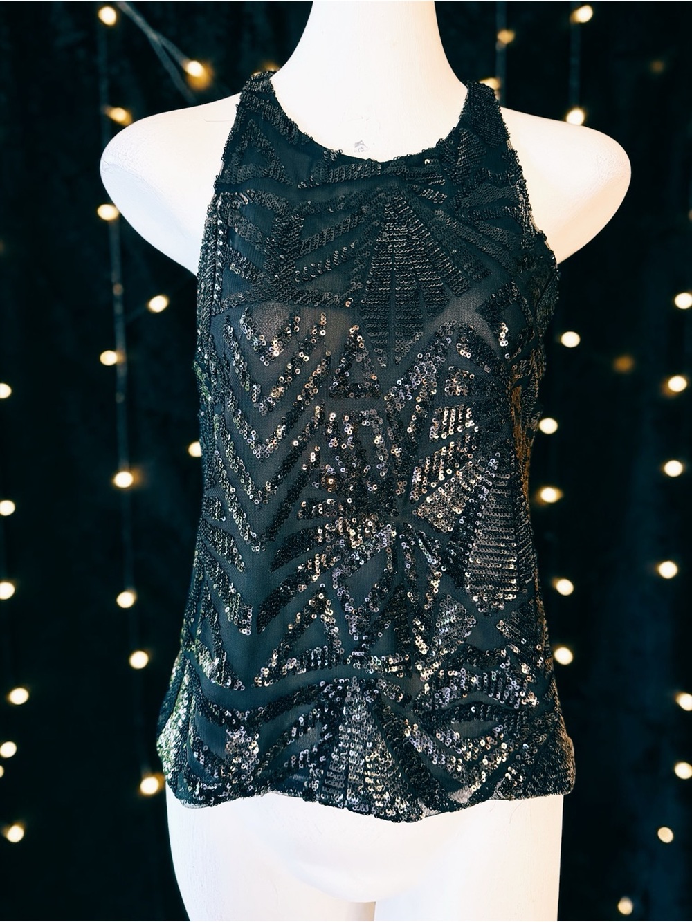 Everly NWT Black Sequin Sleeveless Party Tank Top Size Small Art Deco Glam